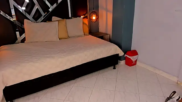 Melissa 23  online show from 10-03-25, 11:29