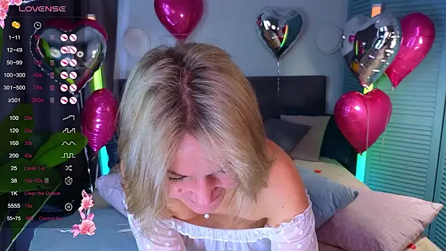 Snapshot of AssolMonet chatting on 02-13-26, 07:37 AssolMonet online show from 02-13-26, 07:37