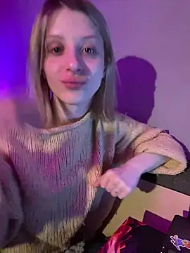 Snapshot of amorearte_m chatting on 03-03-25, 09:26 amorearte m online show from 03-03-25, 09:26