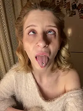 Snapshot of amorearte_m chatting on 02-09-26, 03:10 amorearte m online show from 02-09-26, 03:10