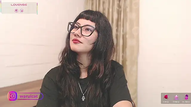 Laury uri online show from 03-10-26, 12:15