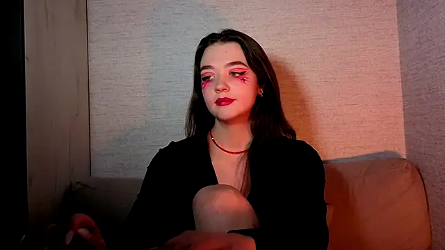 Snapshot of imyourdreams chatting on 10-31-25, 06:20 imyourdreams online show from 10-31-25, 06:20