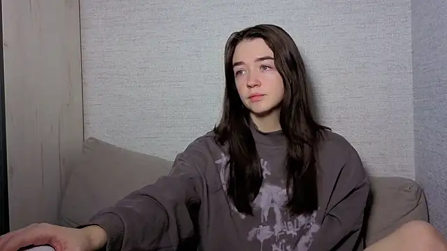 Snapshot of imyourdreams chatting on 11-15-25, 02:02 imyourdreams online show from 11-15-25, 02:02