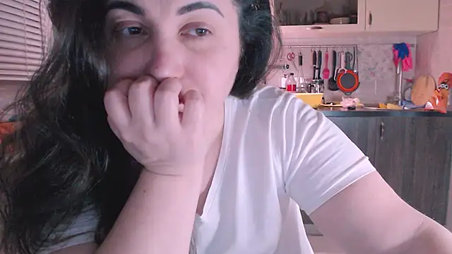 SoftLia online show from 12-19-24, 07:07