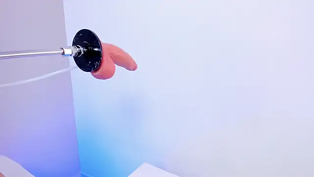 Maye U online show from 11-14-25, 07:34