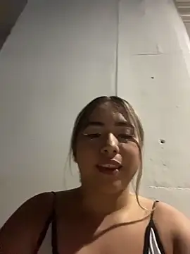 lunaxxx 69 online show from 10-26-25, 01:11