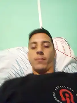 Snapshot of walterdsm chatting on 03-21-25, 05:21 walterdsm online show from 03-21-25, 05:21