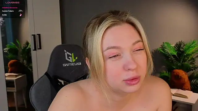 christie luv online show from 02-13-26, 11:06