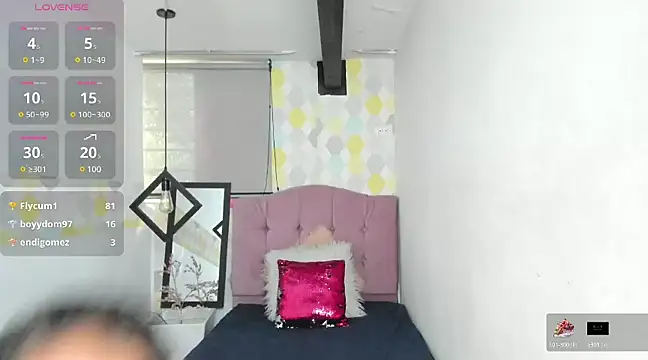 Snapshot of Abby_brown__ chatting on 03-10-25, 03:41 Abby brown online show from 03-10-25, 03:41