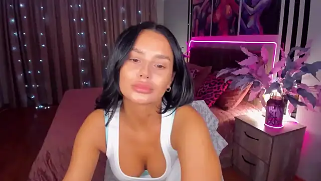 DanaSincere online show from 10-04-25, 05:49