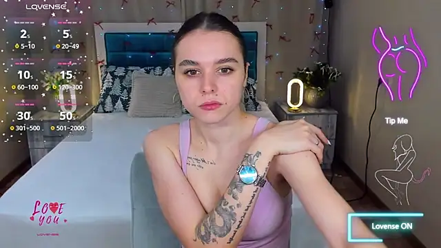 EmelyMason online show from 12-19-25, 12:45