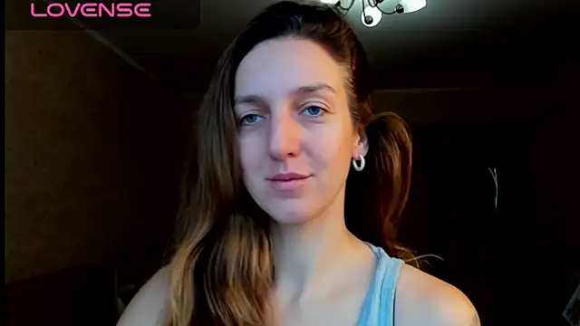 Snapshot of desired_zzoya chatting on 11-14-25, 03:05 desired zzoya online show from 11-14-25, 03:05