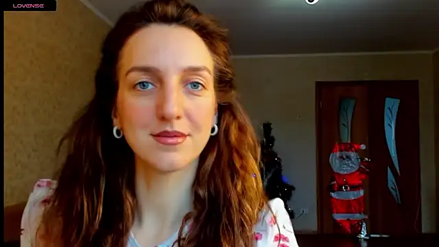 Snapshot of desired_zzoya chatting on 12-23-25, 05:49 desired zzoya online show from 12-23-25, 05:49