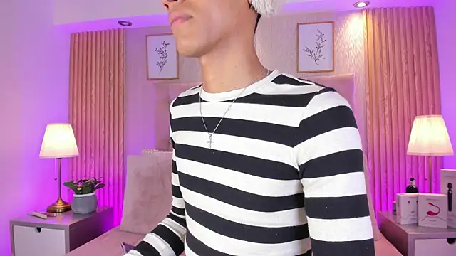 Jonas Rivers online show from 07-26-26, 04:31
