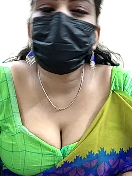 Snapshot of ashmitha chatting on 03-09-25, 02:32 ashmitha online show from 03-09-25, 02:32