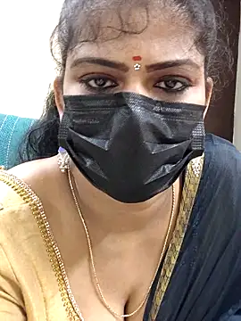 Snapshot of ashmitha chatting on 03-11-25, 05:02 ashmitha online show from 03-11-25, 05:02
