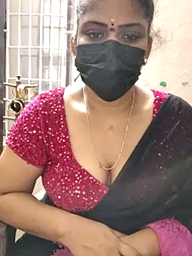Snapshot of ashmitha chatting on 03-17-25, 12:19 ashmitha online show from 03-17-25, 12:19