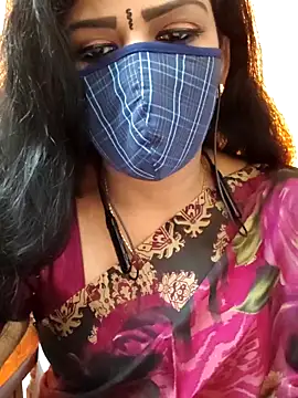 Snapshot of ashmitha chatting on 09-12-25, 04:34 ashmitha online show from 09-12-25, 04:34