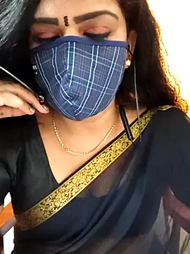 Snapshot of ashmitha chatting on 09-18-25, 07:32 ashmitha online show from 09-18-25, 07:32