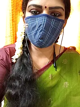 Snapshot of ashmitha chatting on 09-19-25, 07:54 ashmitha online show from 09-19-25, 07:54