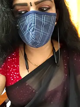 Snapshot of ashmitha chatting on 09-25-25, 11:36 ashmitha online show from 09-25-25, 11:36