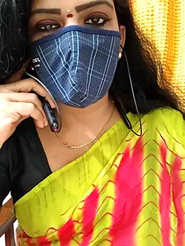 Snapshot of ashmitha chatting on 09-26-25, 03:16 ashmitha online show from 09-26-25, 03:16