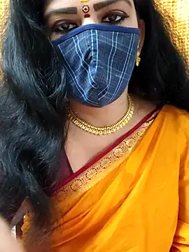 Snapshot of ashmitha chatting on 10-01-25, 03:40 ashmitha online show from 10-01-25, 03:40