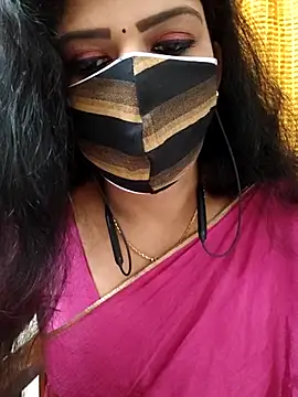 Snapshot of ashmitha chatting on 10-06-25, 01:30 ashmitha online show from 10-06-25, 01:30