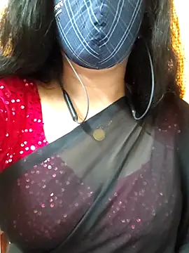 Snapshot of ashmitha chatting on 10-09-25, 03:15 ashmitha online show from 10-09-25, 03:15