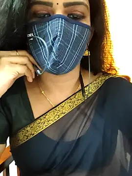 Snapshot of ashmitha chatting on 10-17-25, 07:11 ashmitha online show from 10-17-25, 07:11