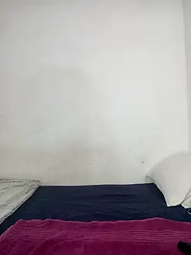 Missvixen81 online show from 12-15-25, 04:50