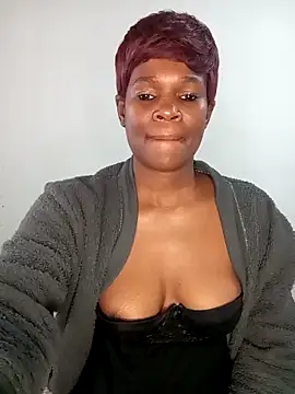 Snapshot of Missvixen81 chatting on 05-10-26, 07:24 Missvixen81 online show from 05-10-26, 07:24