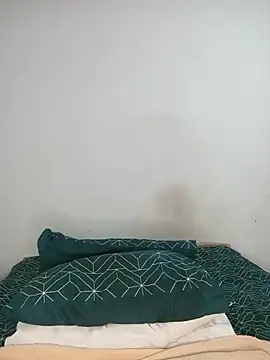 Missvixen81 online show from 07-11-26, 06:49