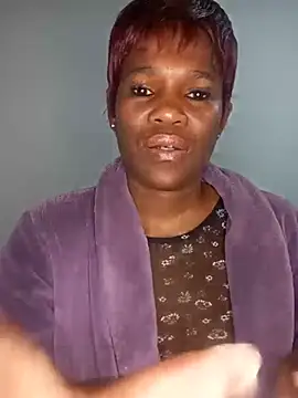 Missvixen81 online show from 07-15-26, 05:12