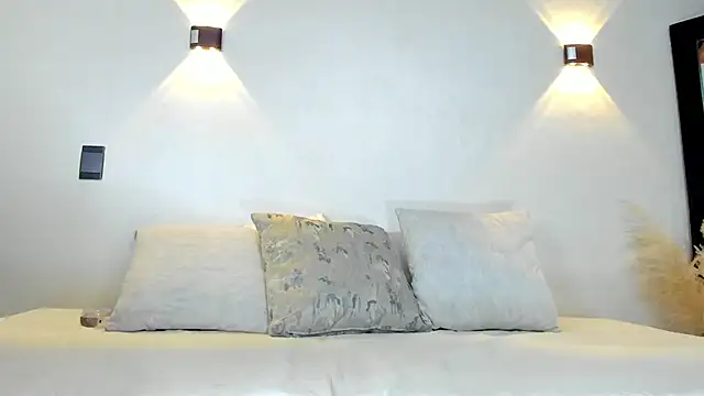 alanarouge online show from 03-07-25, 03:18