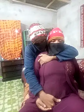 Snapshot of Pakhi_Couple_69 chatting on 12-22-25, 05:10 Pakhi Couple 69 online show from 12-22-25, 05:10