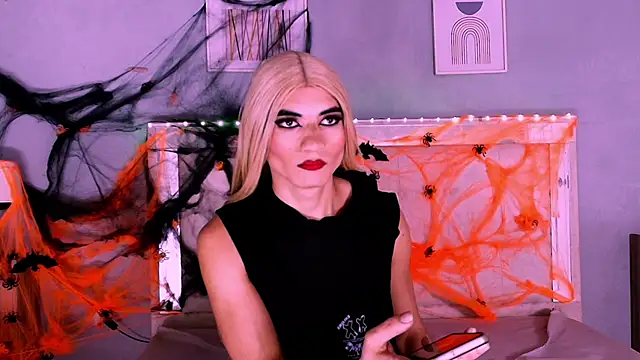 Emily Castillo 1 online show from 10-08-25, 04:54