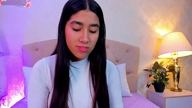 Mia Montess online show from 06-02-26, 01:02