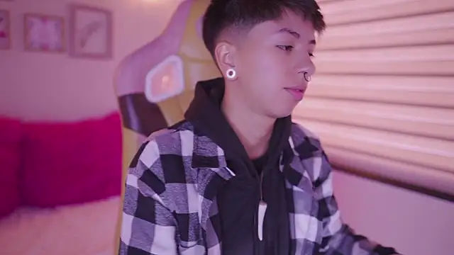 tommy blue online show from 02-19-26, 02:57