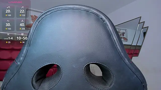 SaskiaGrendel online show from 04-28-26, 12:09