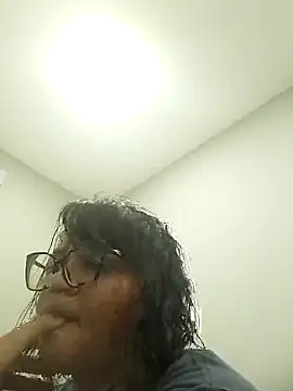 viviksmel online show from 10-10-25, 01:54