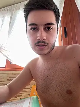 ategurl192 online show from 06-10-26, 07:07