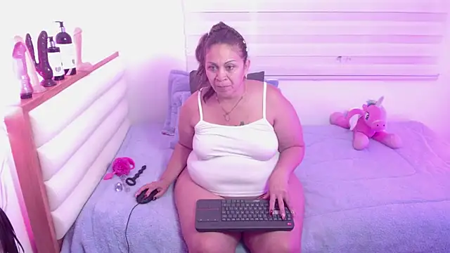 scarlettbooty online show from 04-28-26, 10:09