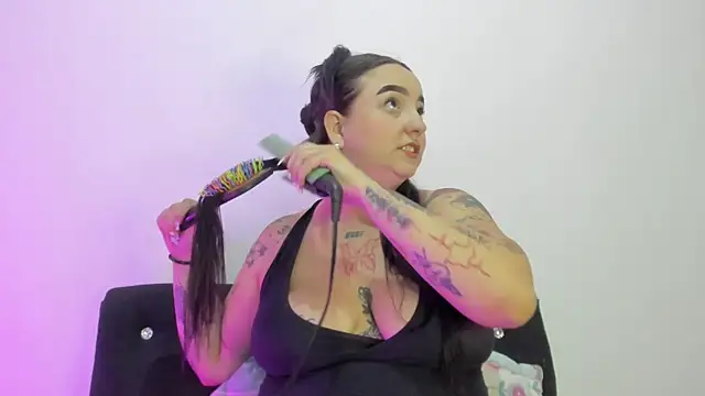 Celestte online show from 09-29-25, 01:00