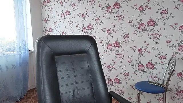 Maya Mayflower online show from 09-19-25, 04:25