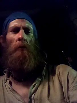 Snapshot of SirJonBradley chatting on 09-20-25, 02:34 SirJonBradley online show from 09-20-25, 02:34