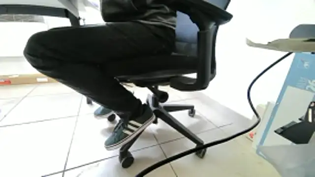 Snapshot of GM51-1988 chatting on 01-13-26, 01:05 GM51-1988 online show from 01-13-26, 01:05