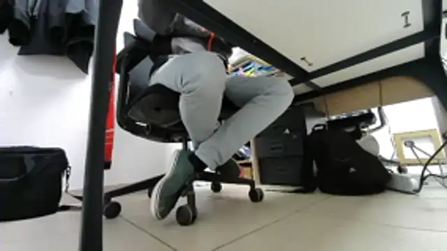 Snapshot of GM51-1988 chatting on 02-17-26, 06:36 GM51-1988 online show from 02-17-26, 06:36