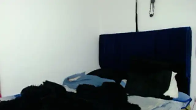 Snapshot of KratosAfroditacs chatting on 11-11-25, 01:27 KratosAfroditacs online show from 11-11-25, 01:27