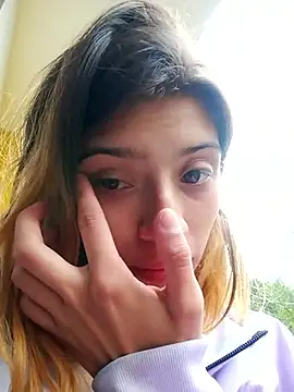 Snapshot of KratosAfroditacs chatting on 01-06-26, 12:42 KratosAfroditacs online show from 01-06-26, 12:42